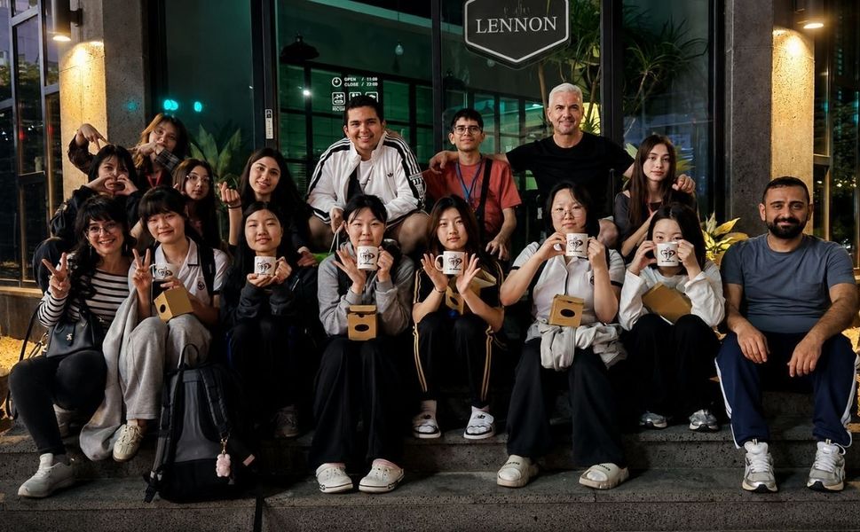 Sivaslı’da Yazıldı, Kore’de Basıldı