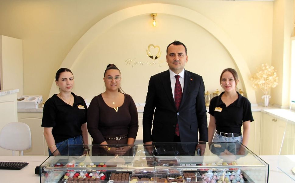 Banaz Kaymakamı Musa Kazım Çelik’ten Kadın Girişimci Merve Anıl’a Ziyaret