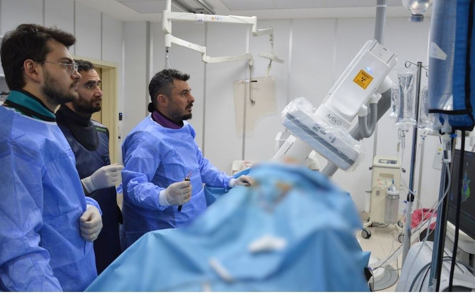 Uşak EAH’ ta 3 Boyutlu Haritalama Sistemiyle Ablasyon İşlemleri Yapılıyor