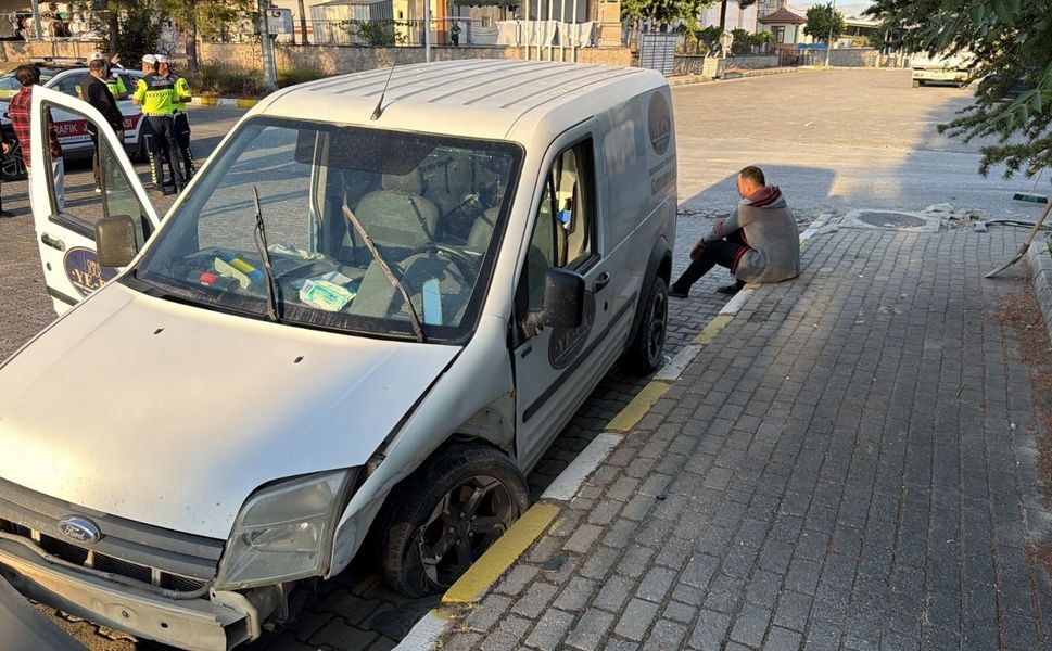 Uşak OSB’de Hız İddiası: 2 Yaralı