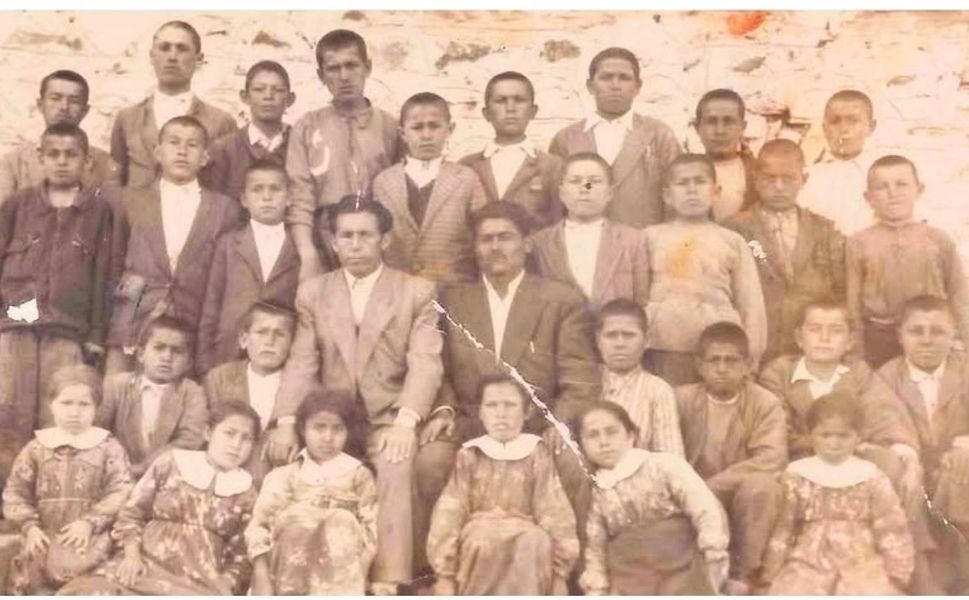 Uşak Beki Köyü Efsane Öğretmeni Ahmet Atilla’yı Unutmadı