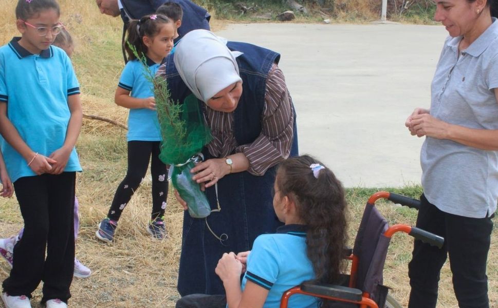 Uşak Kent Konseyi Köy Okullarını Renklendirdi