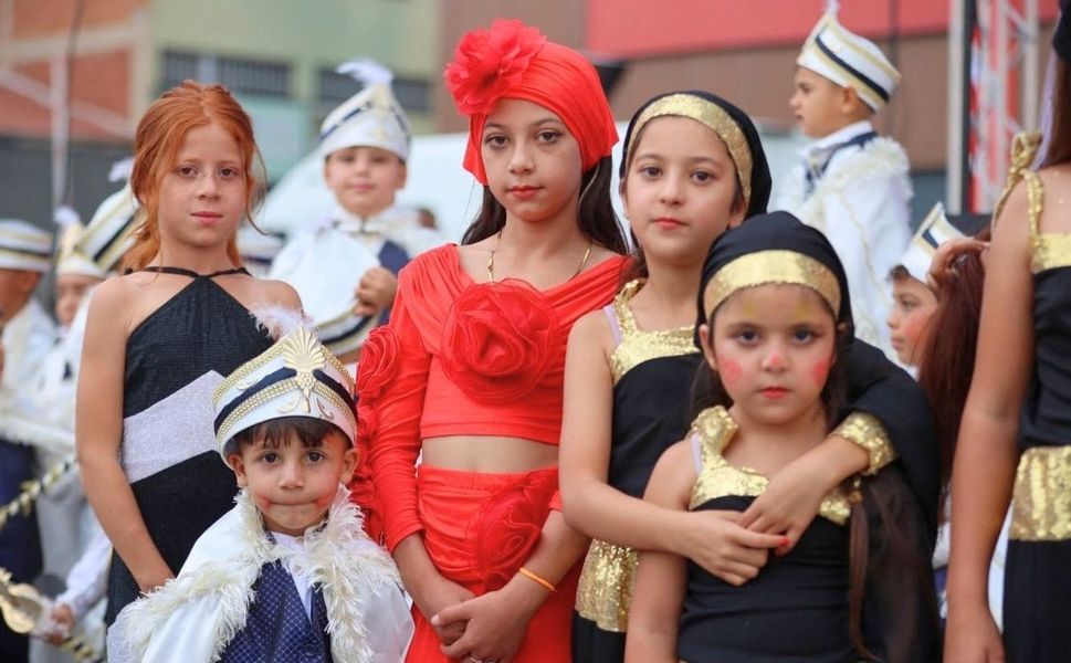 Uşak’ta İlk Roman Festivali Renkli Görüntülere Sahne Oldu