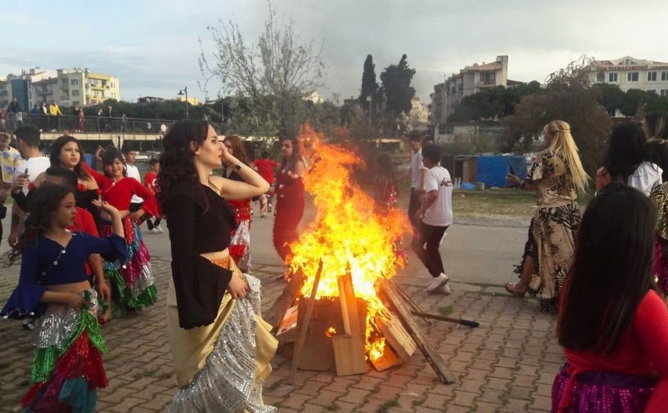 Uşak’ta ilk Kez Roman Festivali; İlle de Roman Olsun