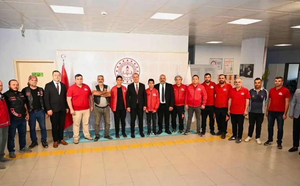 Uşak’ın TEKNOFEST Gururu: İki Ekip Türkiye Finallerinde