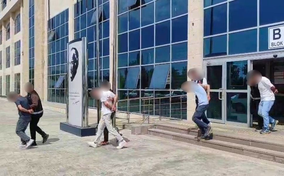 Uşak’ta Yasaklı Madde Operasyonları: 14 Şüpheli Tutuklandı