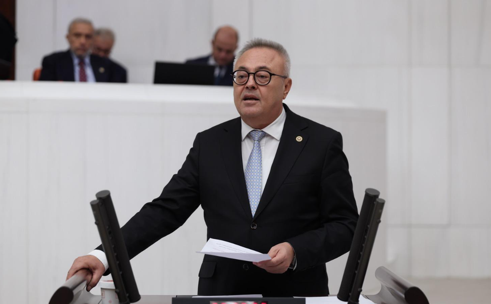 Uşak Milletvekili Karaoba'dan ÖSYM İçin Meclis Hamlesi