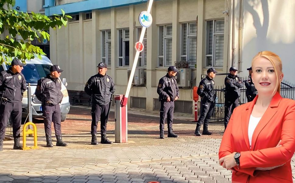 Denizli'de Merkezefendi Belediyesi'ne Operasyon