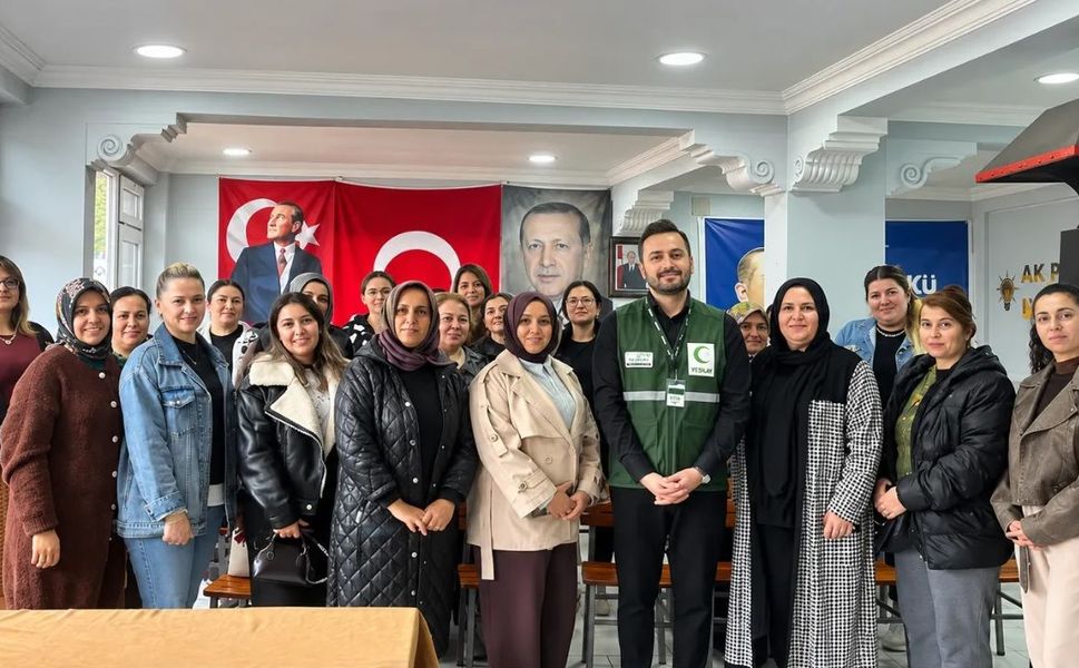 Sivaslı’da Bağımlılıkla Mücadele Eğitimi