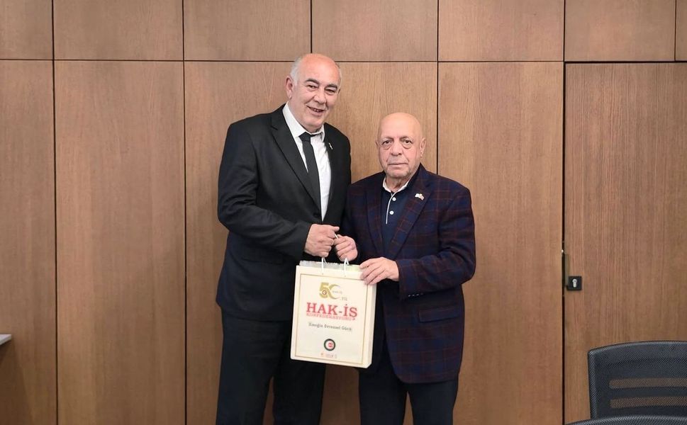 Hizmet-İş Uşak Şubesi, Genel Başkan Mahmut Arslan ile Buluştu