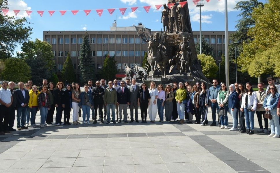 Uşak’ta Mimarlar Meydanda: ‘Geleceği Kurmak Zorundayız’