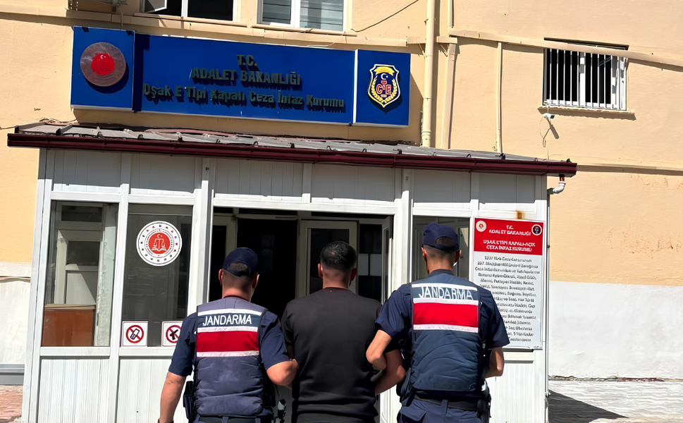 Uşak’ta JASAT’tan Nokta Operasyon: 70 Kişi Yakalandı