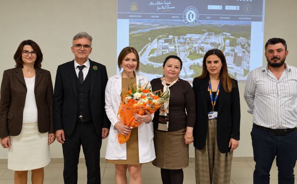 Uşak Eğitim ve Araştırma Hastanesi'nde Uzmanlık Başarısı