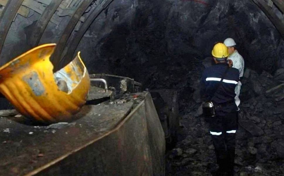 Soma’da Kömür Madeni Çöktü! 5 İşçi Göçük Altında