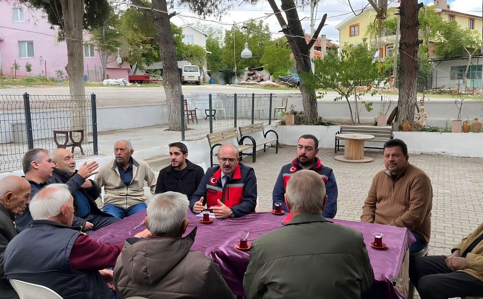 Uşak'ta Üretici Anlattı, Tarım Ekibi Sahada Dinledi