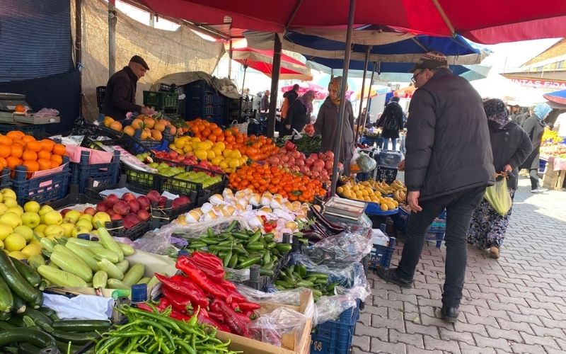 Çarşamba Pazari Ucuzladi Mi (1)