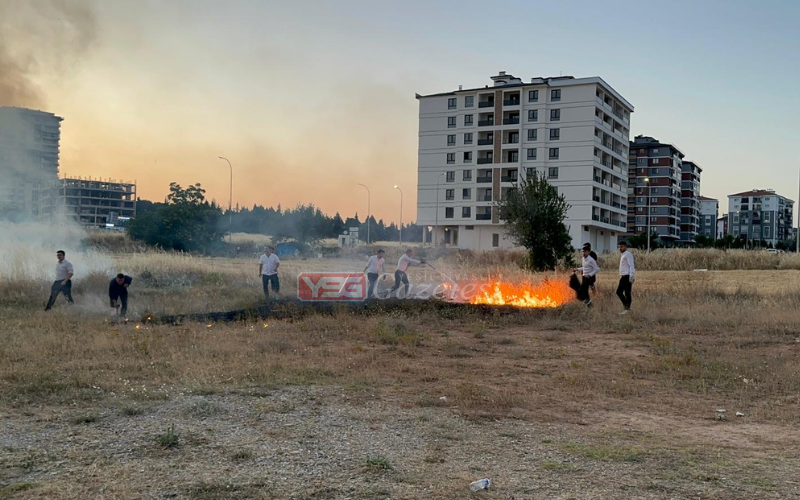 Havai Fişek Yangını (2)