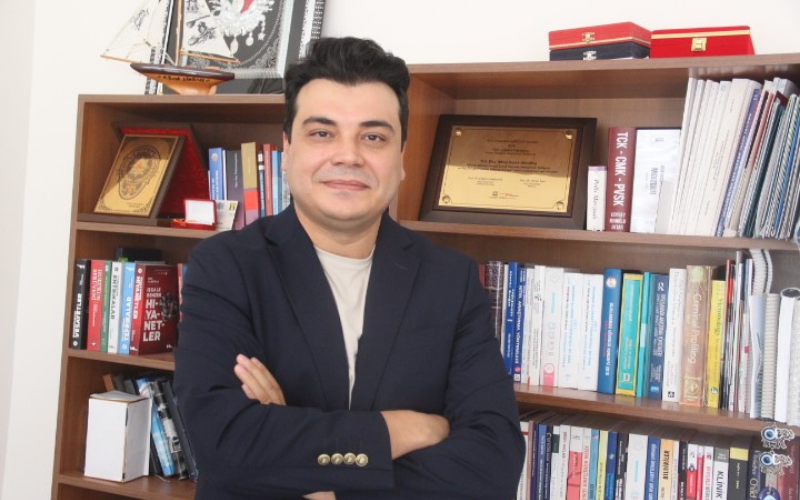 Prof. Dr. Mi̇raç Burak Gönültaş