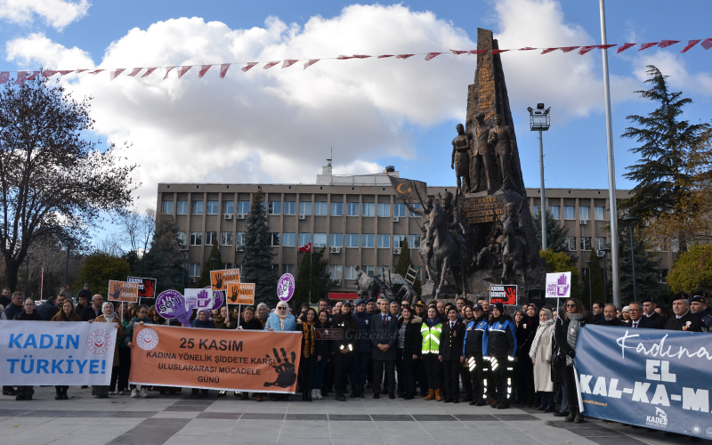 Uşak Haberleri Kadına Şiddet Yürüyüşü Uşak