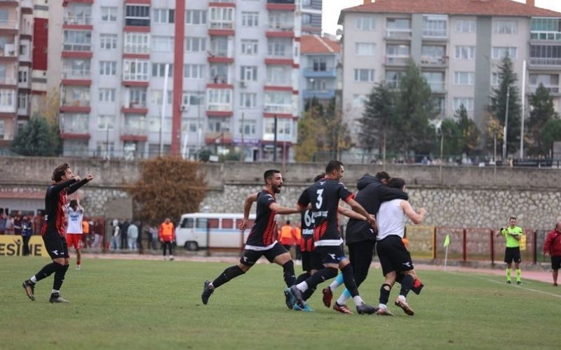 Uşakspor12