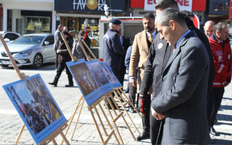 Uşak Resim Sergisi (2)