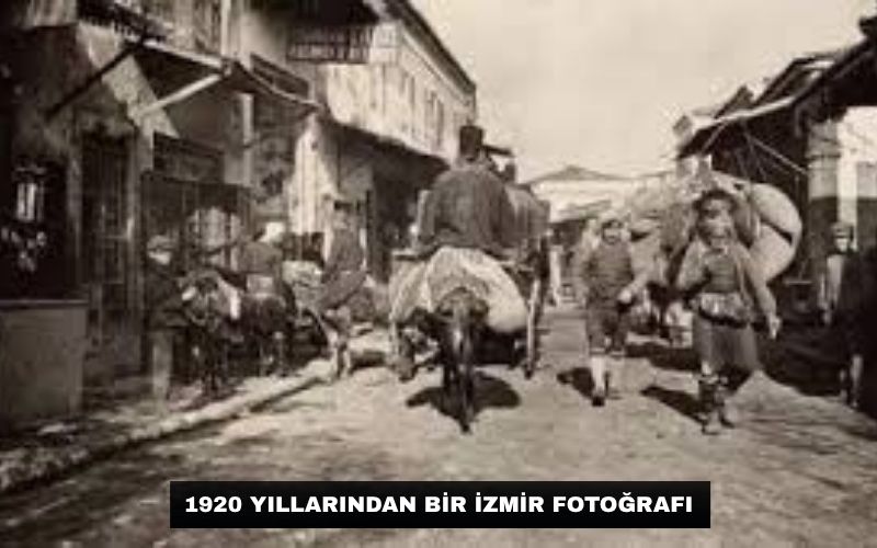 1920 Yillarindan Bi̇r İzmi̇r Fotoğrafi
