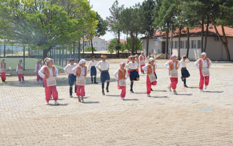Karahallı Int
