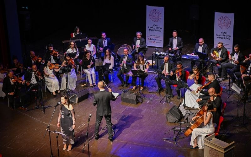 Konser 4