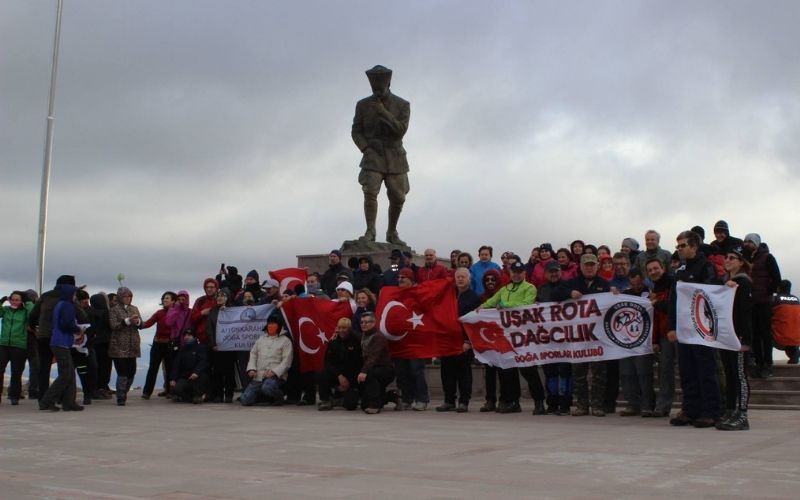 Dağcılar (1)