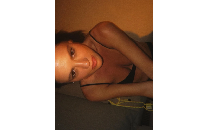 Yüsra Geyik2