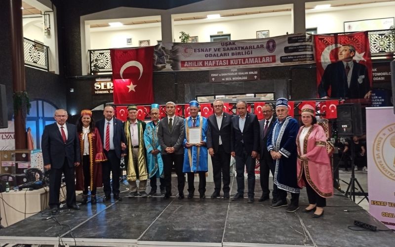 A H İ L İ K 1