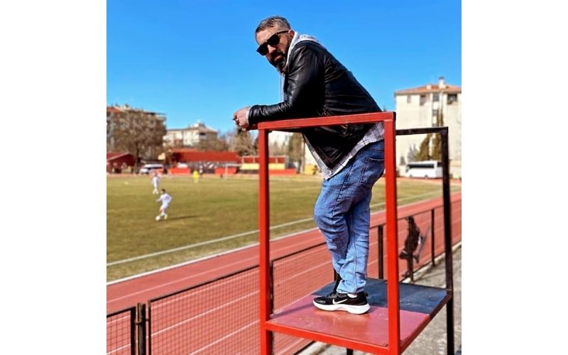 Hakan (2)