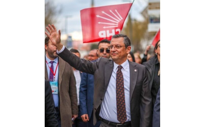 Özgür (2)-1