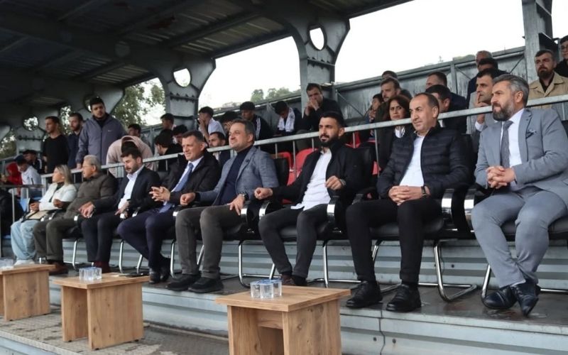 Uşaksporlisesi 4
