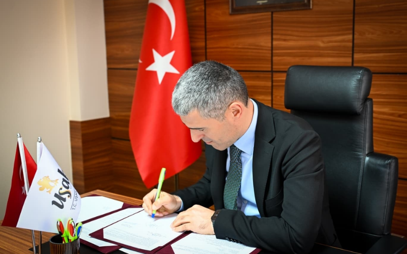 Camı Bağış 3