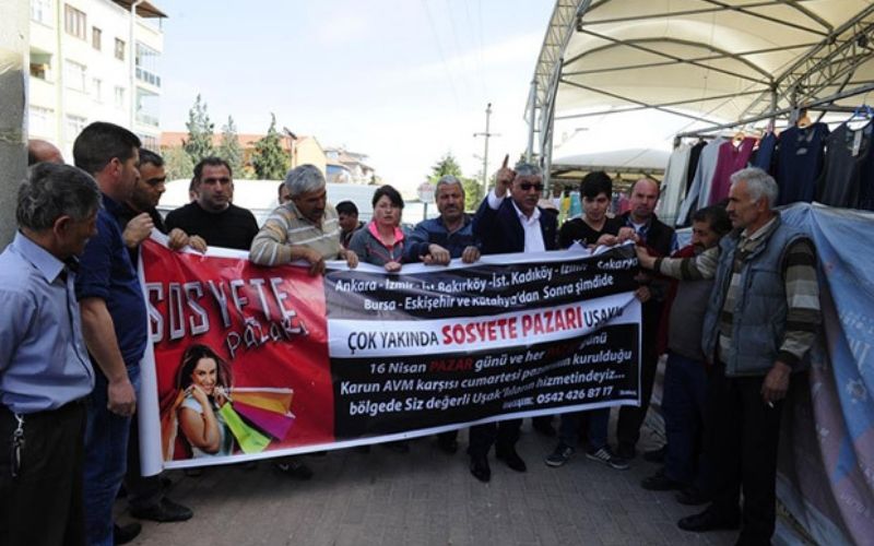 S O Y E T E P A Z A R I 221