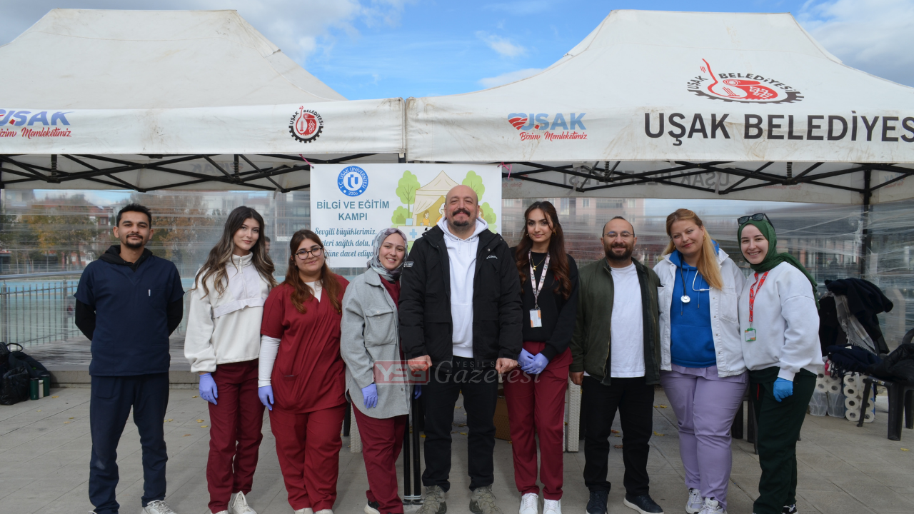 Uşak Üni Öğrencileri1