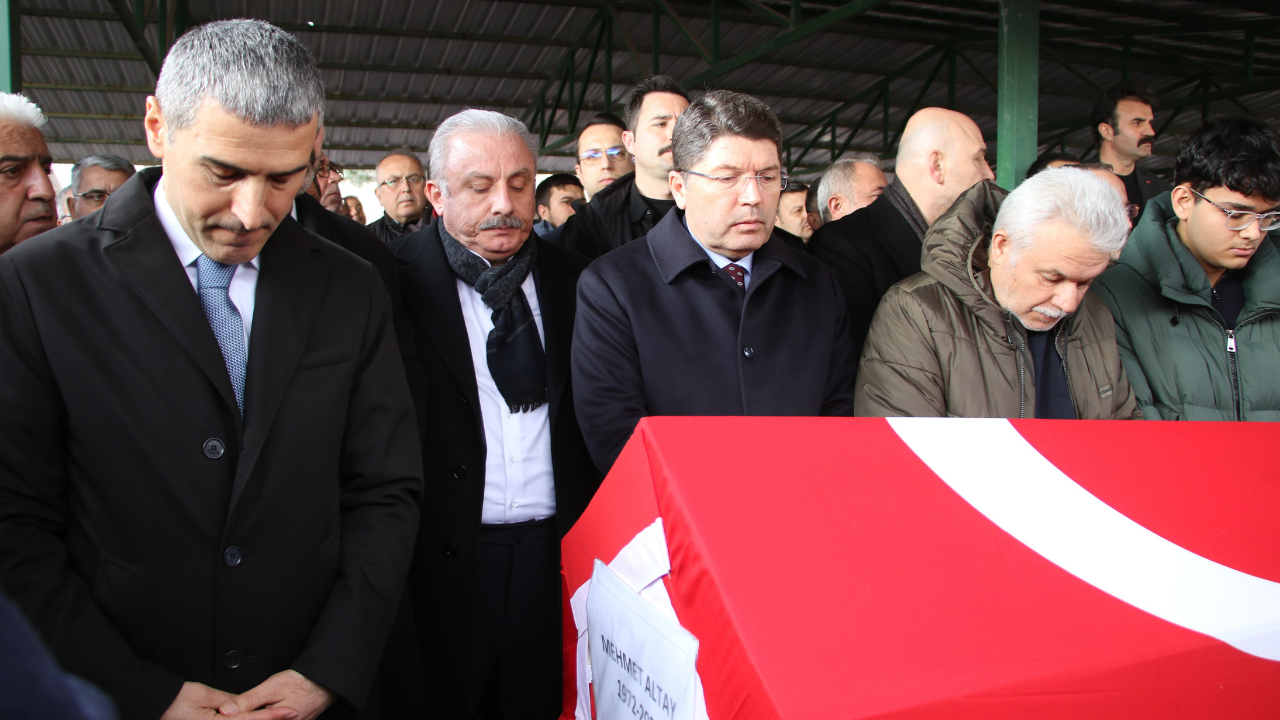 Mehmet Altay Cenaze 2