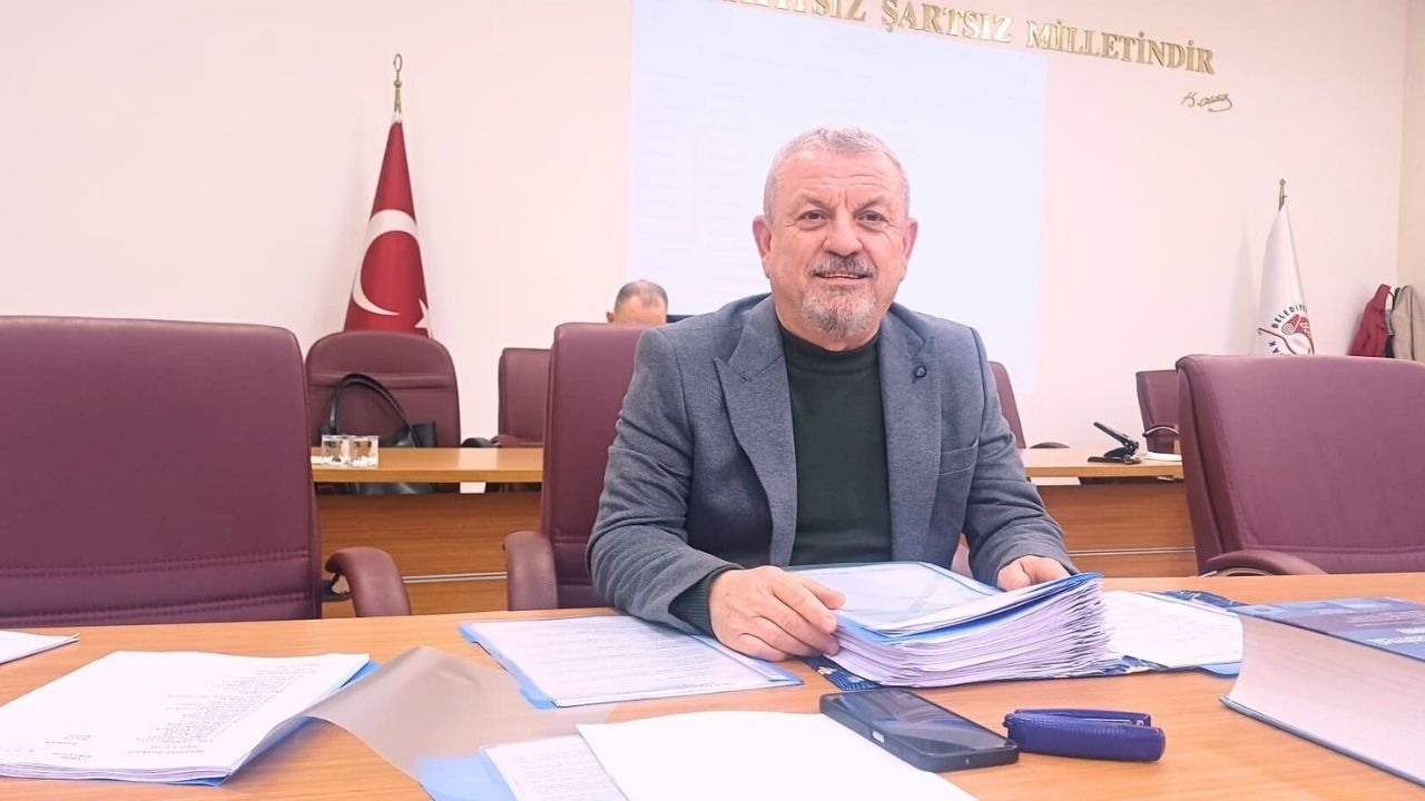 Beledi̇ye Yazi İşleri̇ 36 Yillik 90