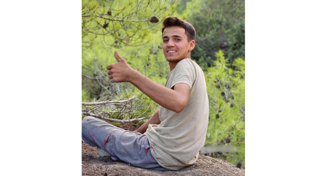 Fabrika Genç Işçi Iç