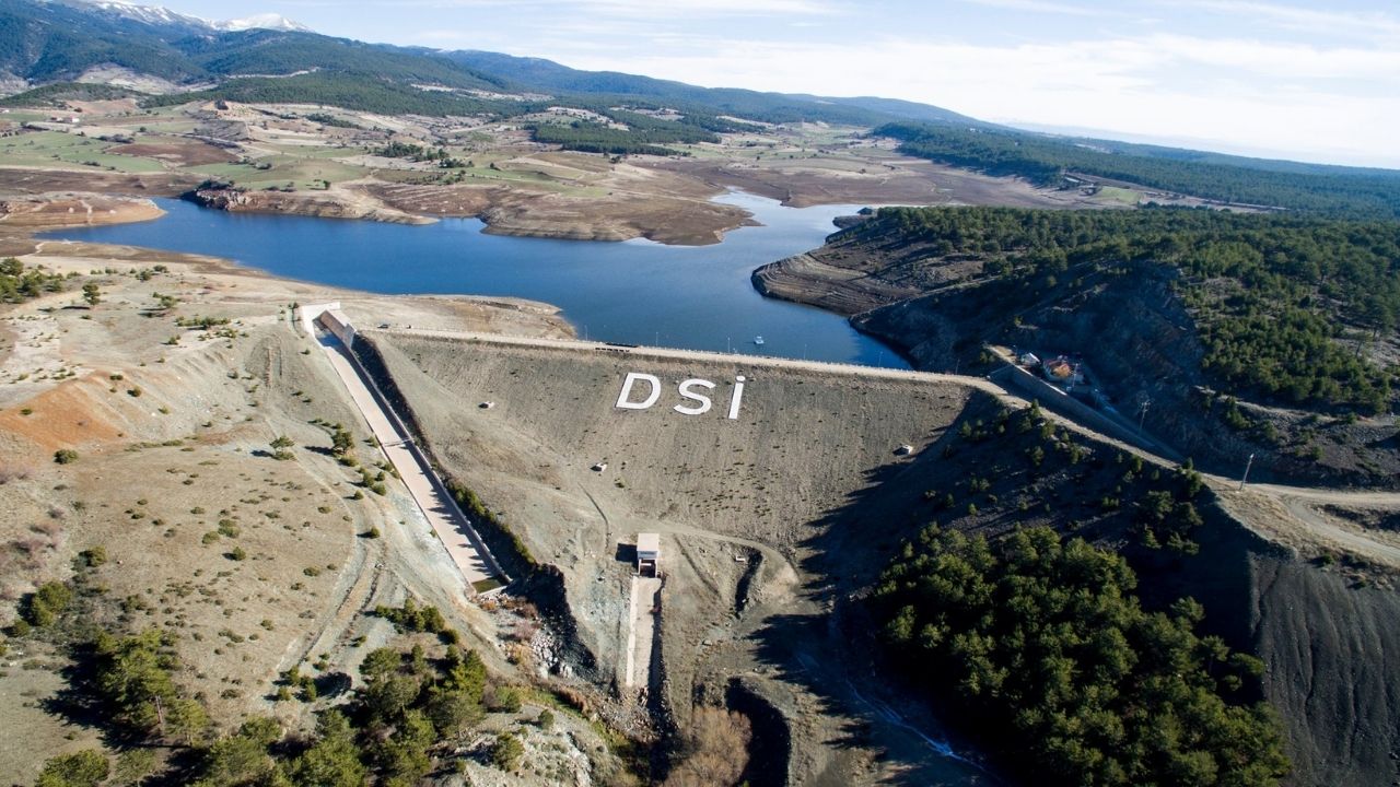 K Ü Ç Ü K L E R B A R A J I