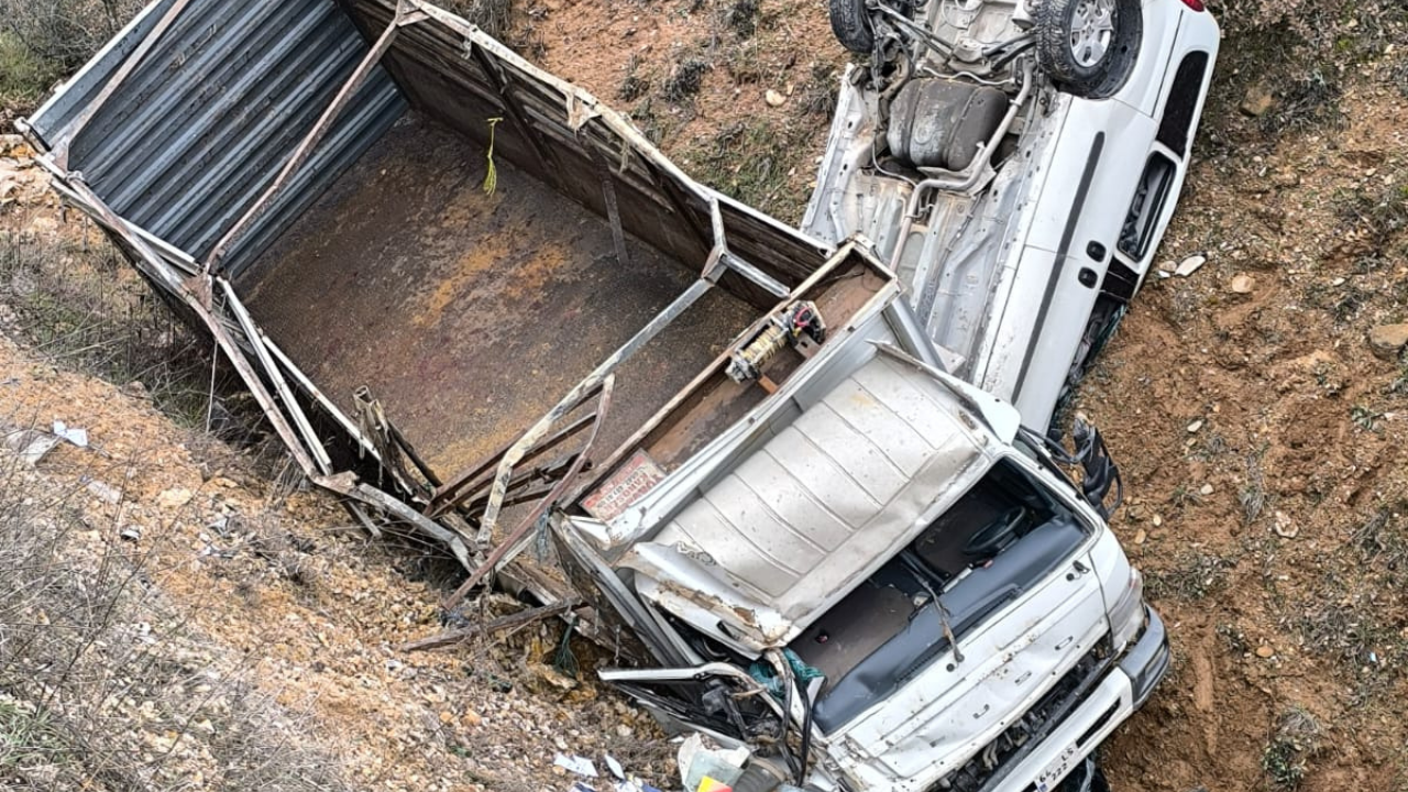 Sivaslı Son Kaza Iç 1