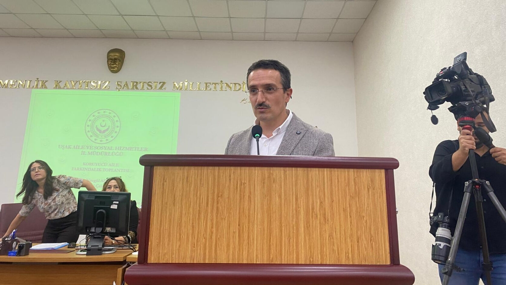 AİLE SOSYAL MÜDÜRÜ