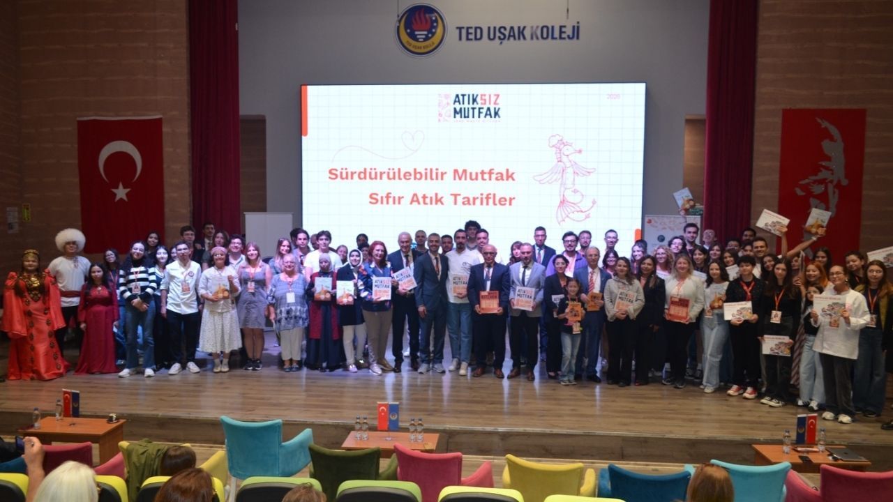Uşak’ta Erasmus+ “Atıksız Mutfak” Projesinin Kapanış Galası Gerçekleştirildi