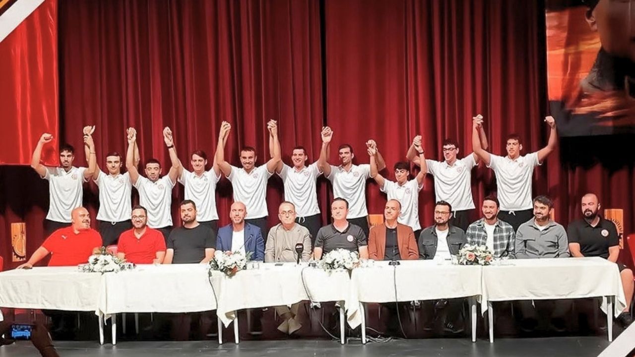 Uşak Basket Yeni Sezona “Merhaba” dedi