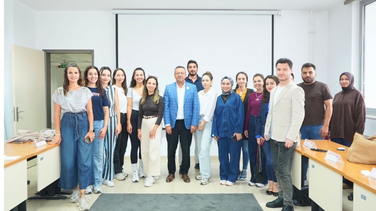 Uşak’ta Diyetisyenlere Yönelik İlk Yardım Eğitimi Düzenlendi