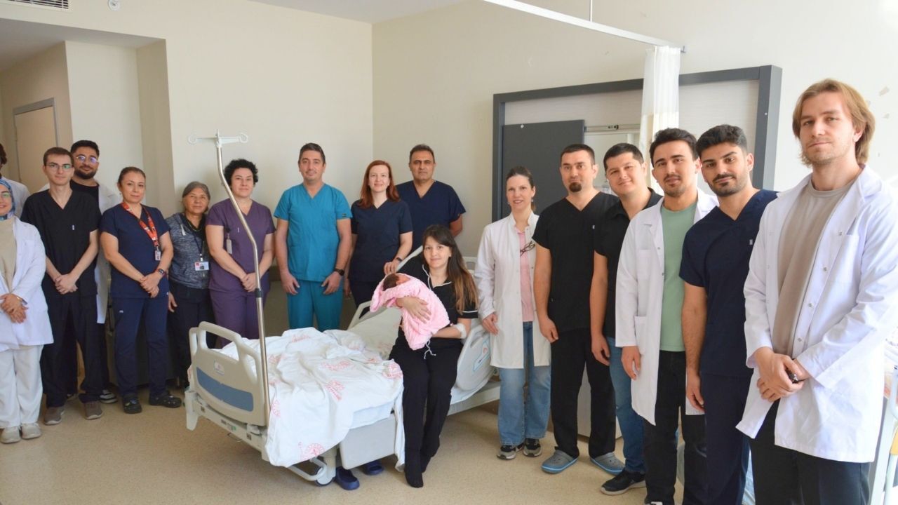 Uşak’ta Zaman karşı Yarışta Anne ve bebeği Kurtarıldı