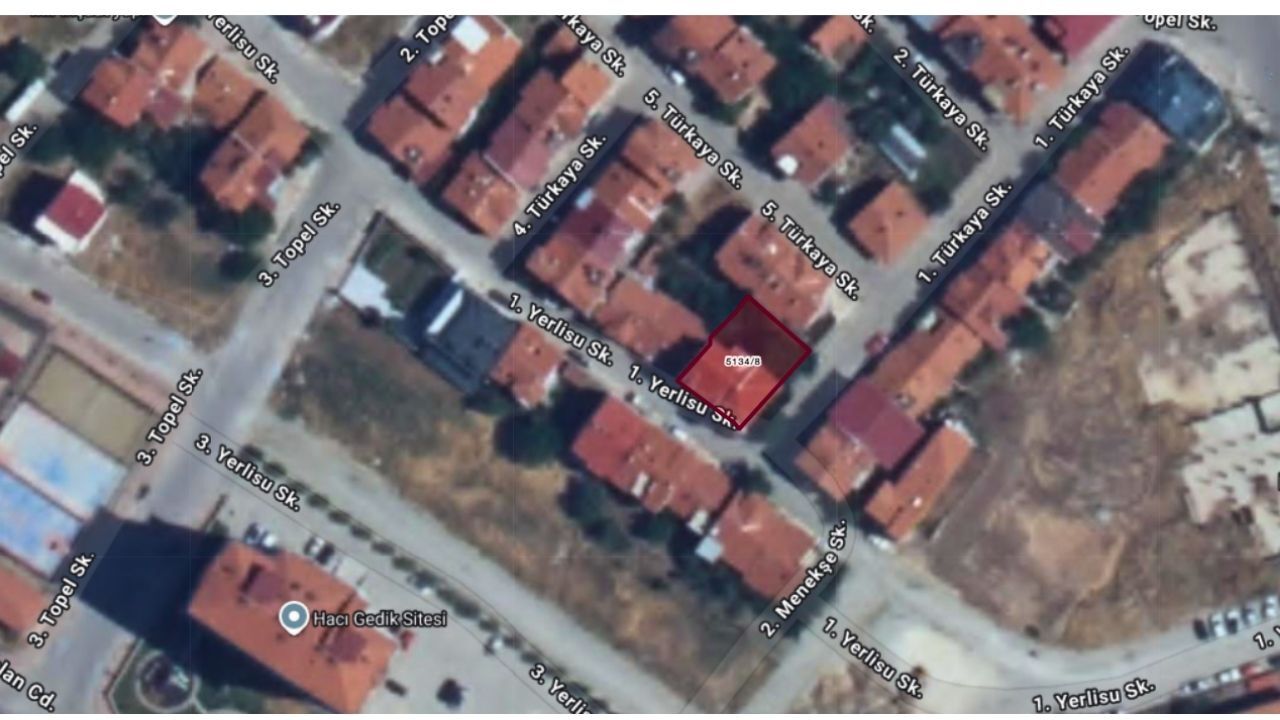 Uşak’ta Aynı Binadaki 4 Daire İcradan Satışa Çıkarıldı