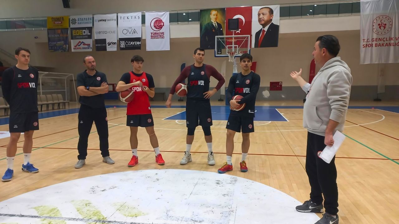 Uşak Basketbol Kütahya Bld. Spor Maçına Sıkı Hazırlanıyor