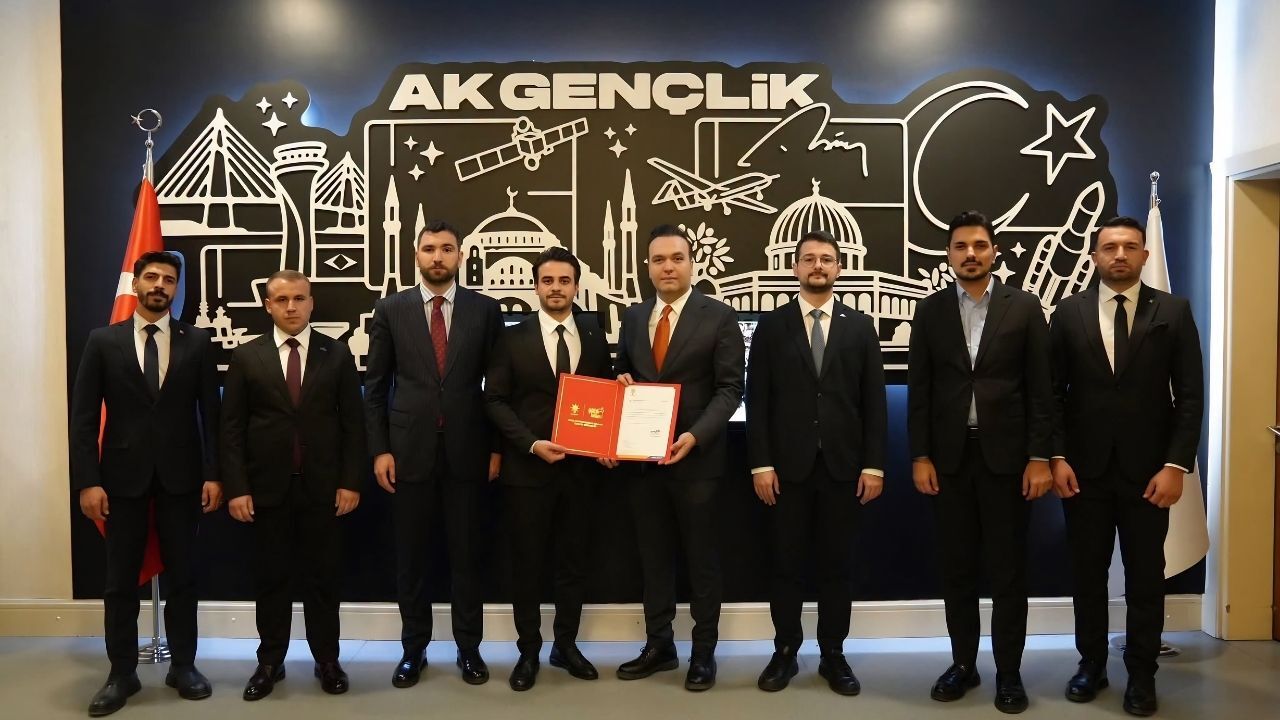 Ak Parti Gençlik